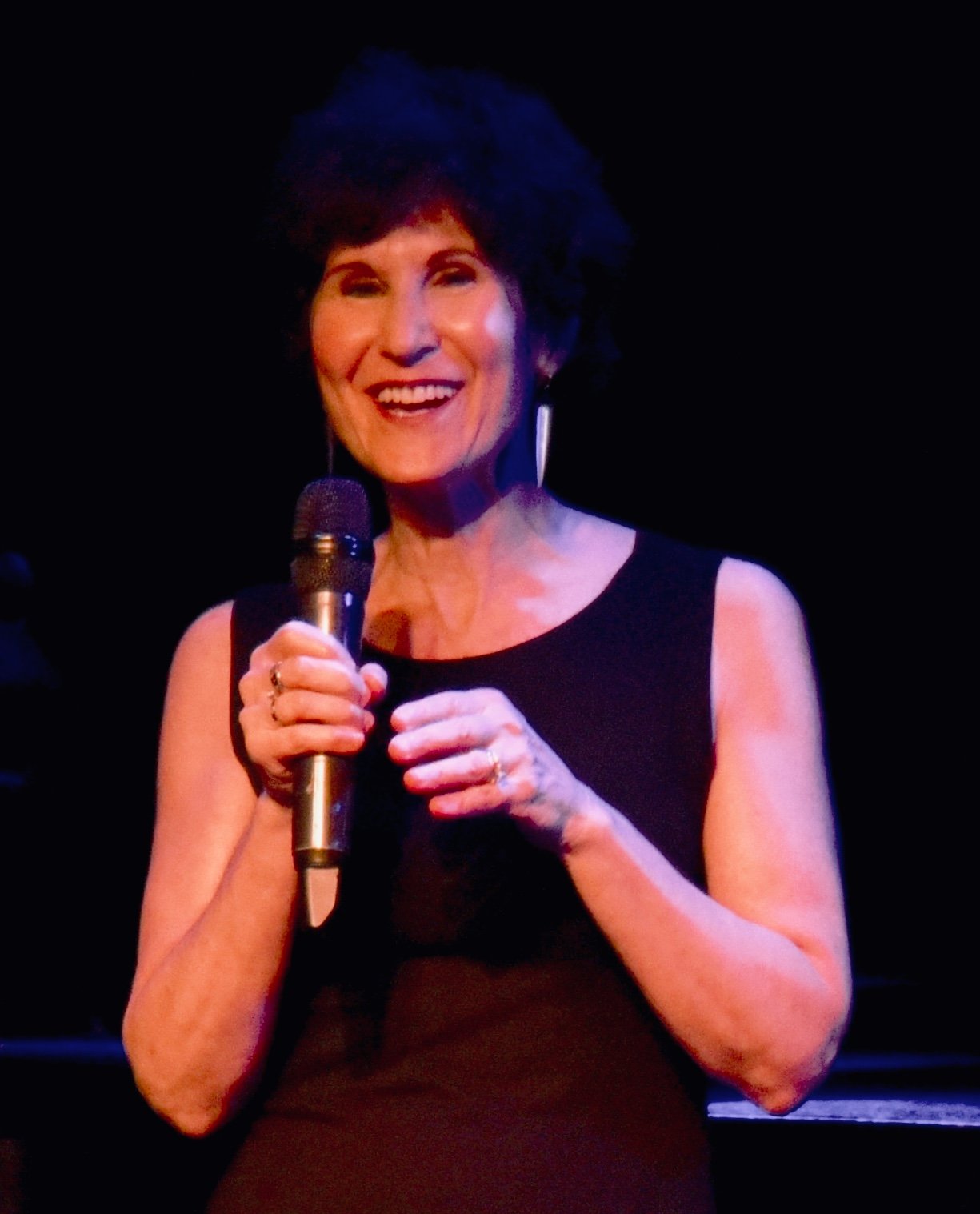 Julia Mendelsohn